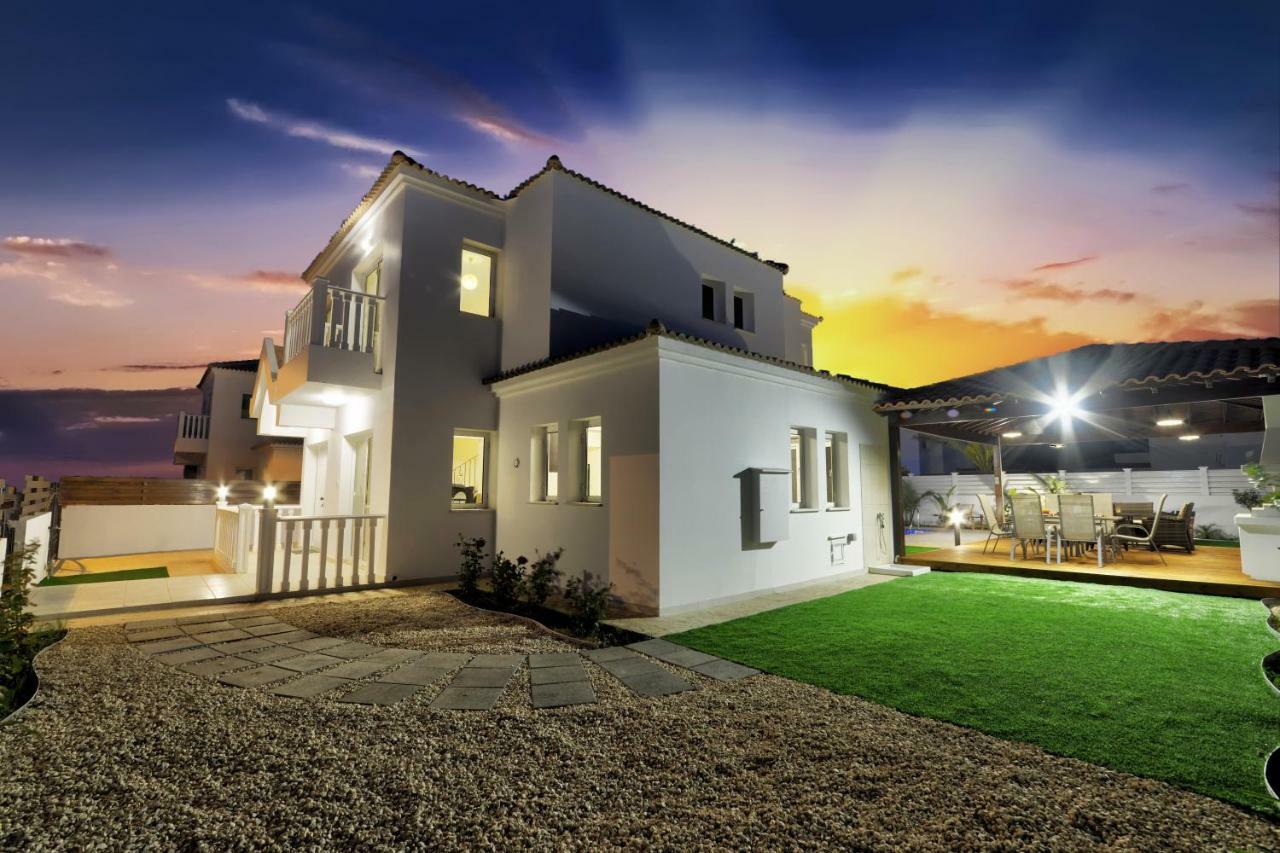 Villa Nissi Gold ไอยานาปา ภายนอก รูปภาพ